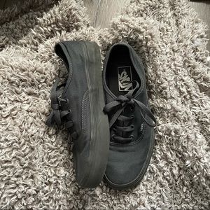 Vans Authentic Skate Shoe - Gray/Gray